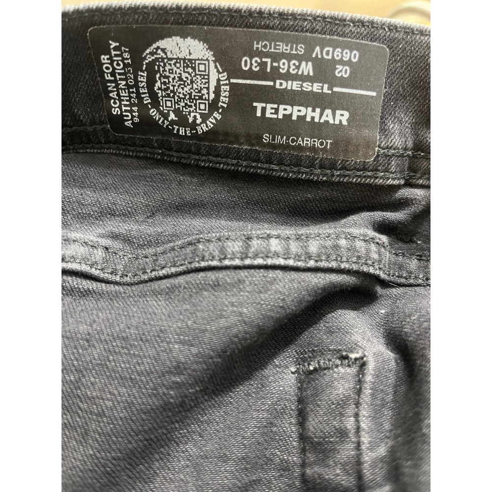 Diesel Tepphar Slim-Carrot Distressed Black Jeans Mens W36 L30 069DV Stretch - Picture 5 of 7